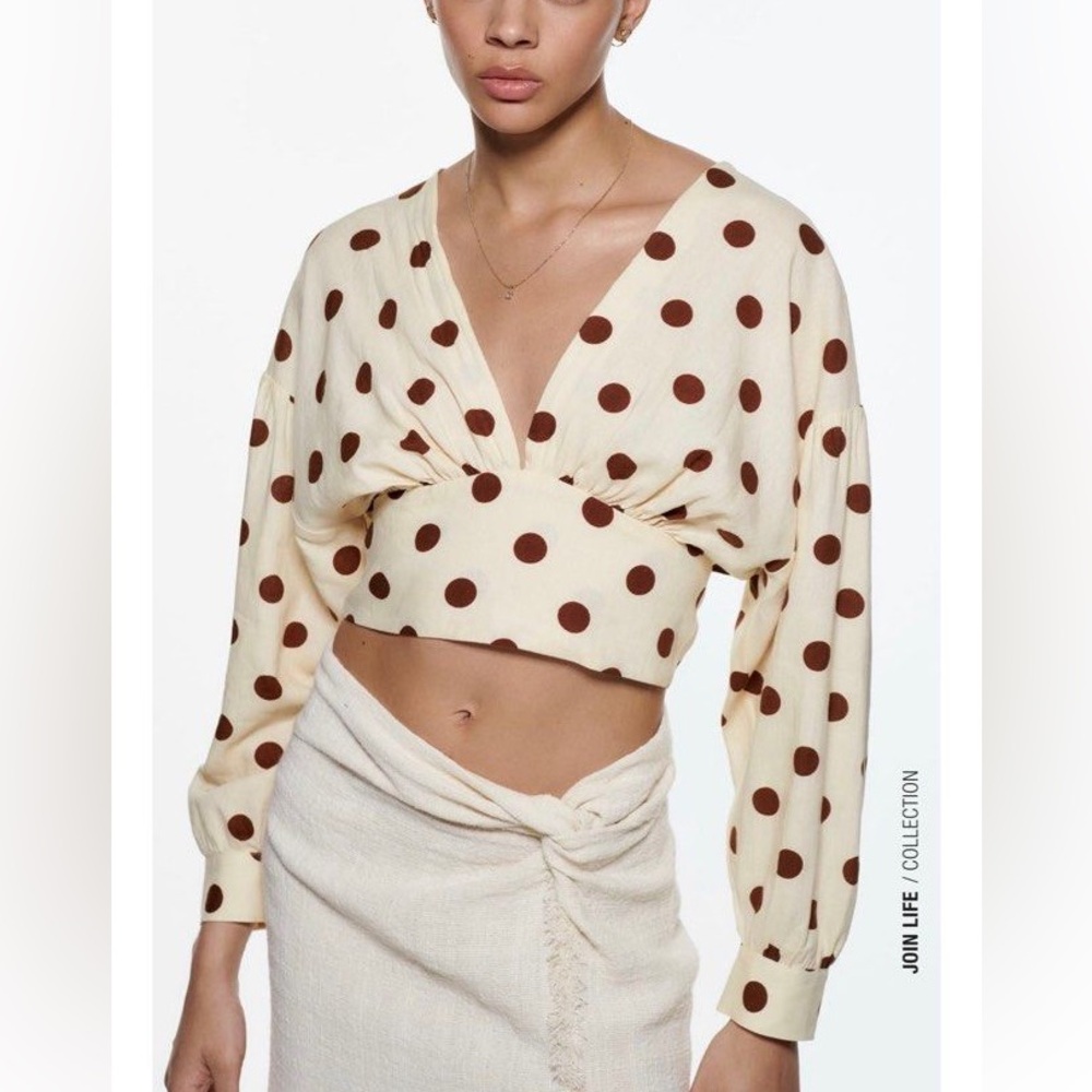 Zara size small cream and brown polka dot crop blouse